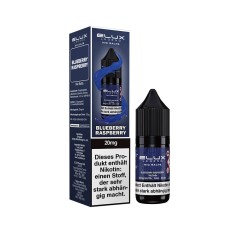 Die 10 ml Flasche des ELUX Blueberry Raspberry mit 20 mg/ml Nikotin steht rechts neben der blauen Verpackung.