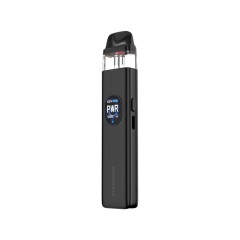Vaporesso XROS 5 in Cosmic Black: rechteckige E Zigarette mit strukturierter Oberfläche, kleinem Farbdisplay und schwarzem Mundstück, aufrecht vor weißem Hintergrund dargestellt.